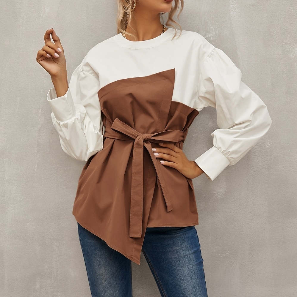 Keyhole Back Belted 2 In 1 Top - Picture 3 of 4